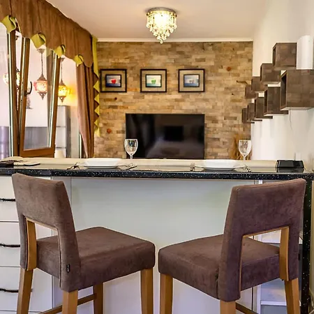 Διαμέρισμα Fully Equipped With Cozy Lounge By Flat Mаnager *